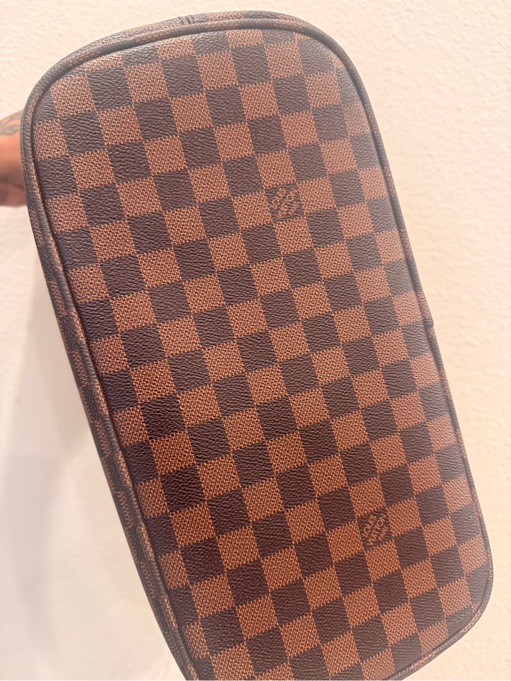 Louis Vuitton Brown Checkered Tote with Red Interior - Picture 8 of 15